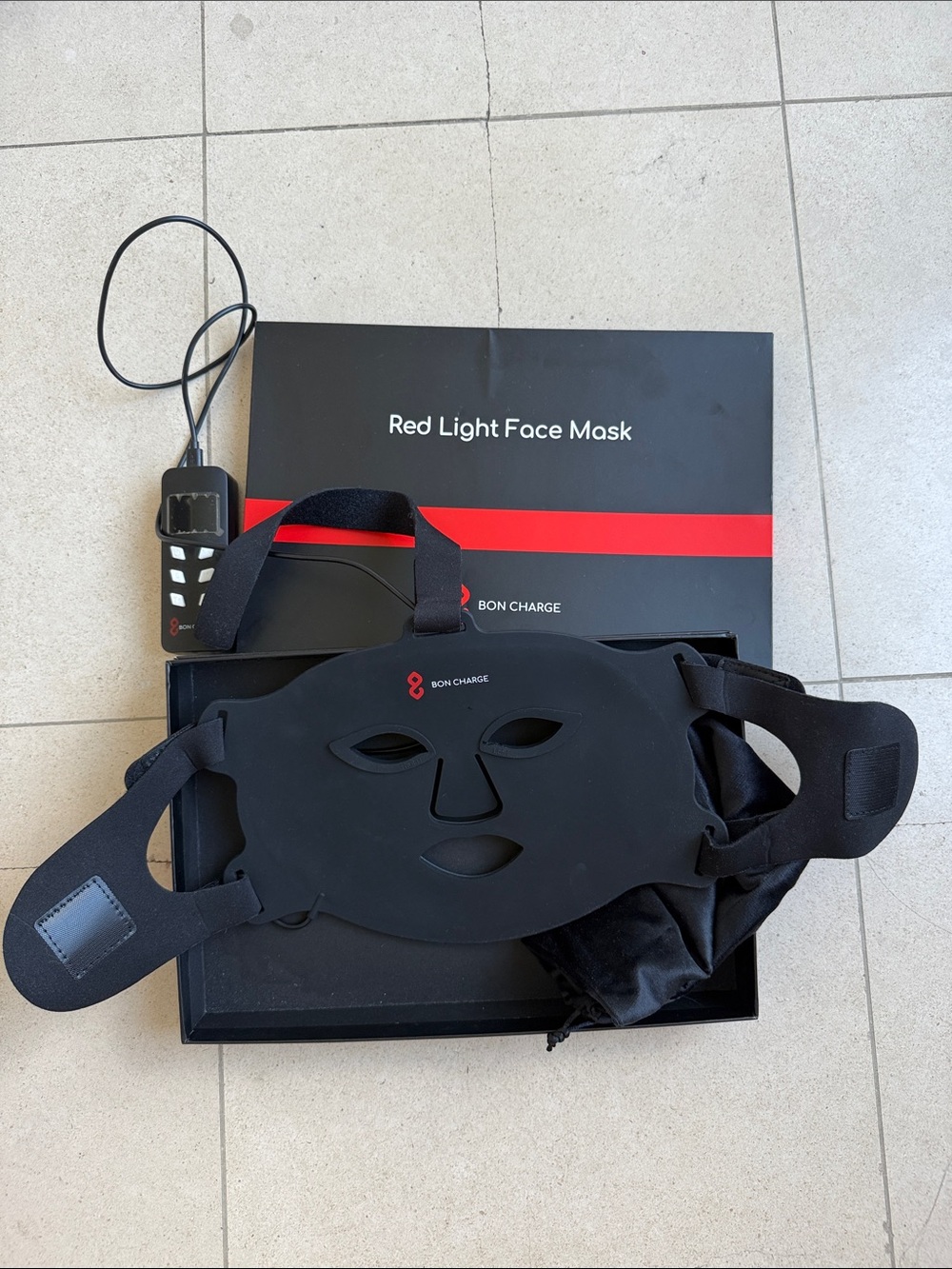 Bon Charge Red Light Face Mask - Picture 2 of 2